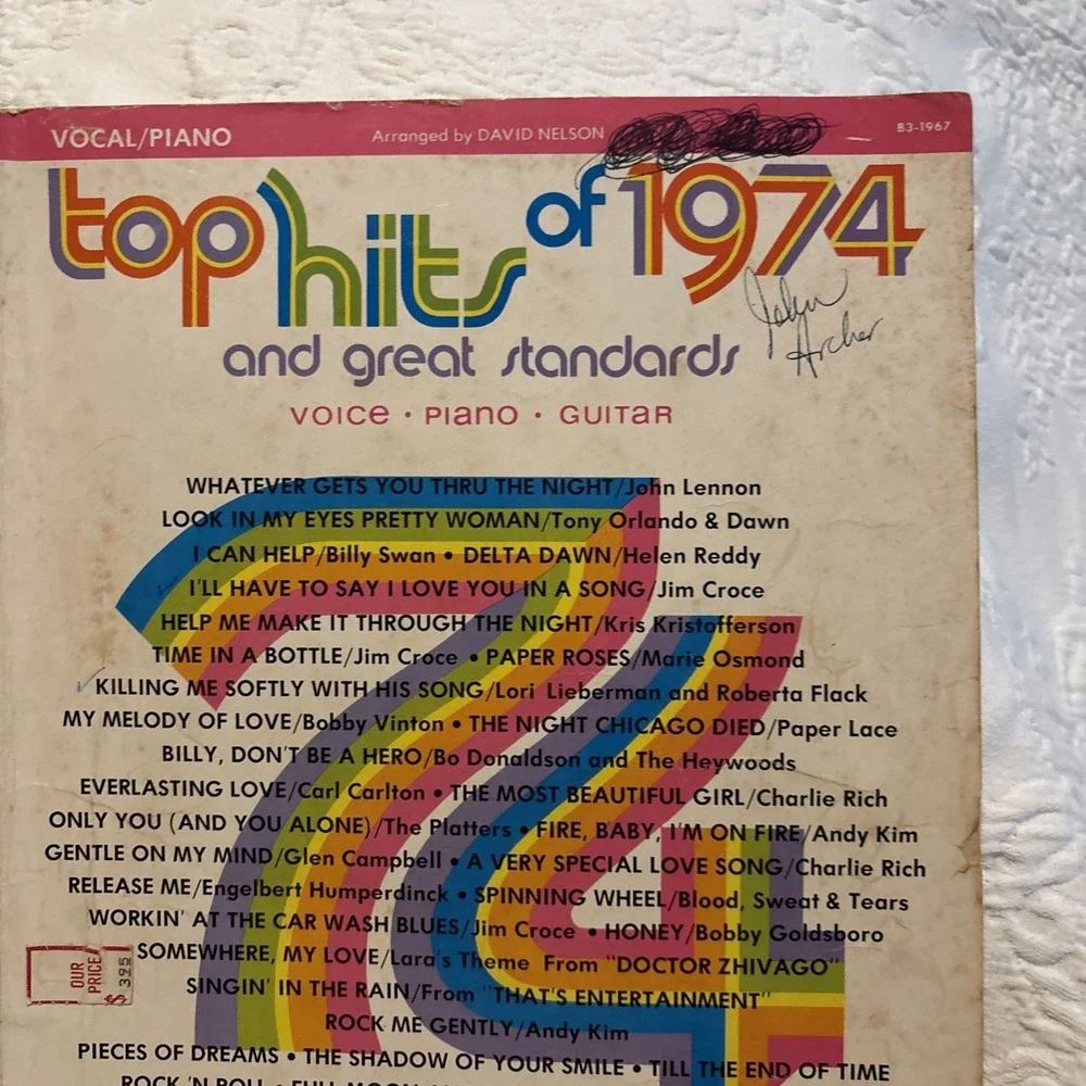 TOP HITS OF 1974 AND GREAT STANDARDS (VOICE, PIANO, GUITAR)